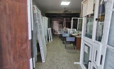 EXCELENTE LOCAL COMERCIAL EN VENTA, IMPORTANTE PUNTO COMERCIAL, PARANA, ENTRE RIOS