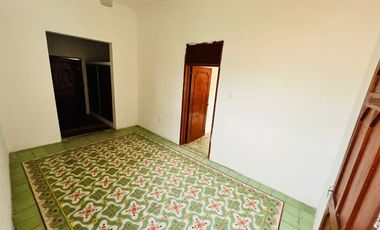 Casa en venta en Paso de Ovejas Veracruz, frente a catedral y parque municipal