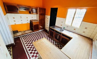 Casa en venta en Paso de Ovejas Veracruz, frente a catedral y parque municipal