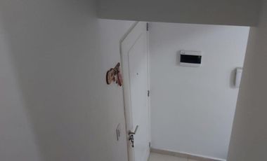 Departamento en dos plantas - 1 dormitorio CON COCHERA - Neuquén capital