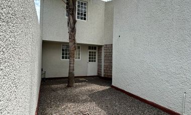Casa en RENTA ubicada en Villa Tzipekuea