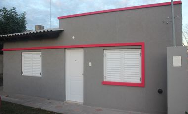 Casa sobre lote de 8,66 x 43