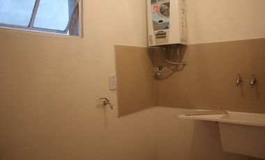 Casa sobre lote de 8,66 x 43