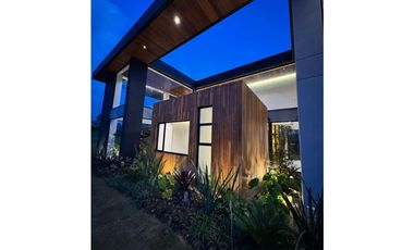 Casa en Arriendo en Alto de Palmas