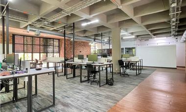 Oficina en Arriendo Las Lomas Medellín