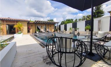 Se Arrienda Casa Campestre en Conjunto Cerrado - Sector La Tebaida