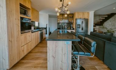 Penthouse cuádruplex en Provenza