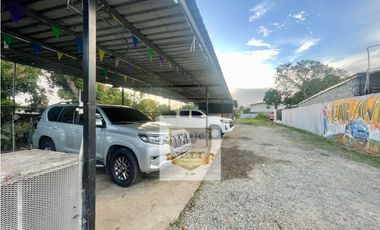SE VENDE o ALQUILA TERRENO EN TOCUMEN VIA PRINCIPAL