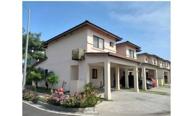 PANAMA PACIFICO / WOODLANDS / 207 m2 / 3 HABITACION / TERRAZA