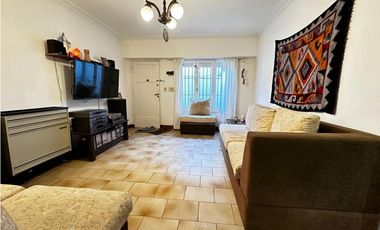 Oportunidad — PH 4 Ambientes — Zona Bernardino Rivadavia