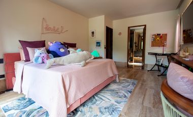 VILLA EN VENTA DE 4 RECAMRAS FRENTE  A LA MARINA UBICADA EN CANCUN LLAVE EN MANO