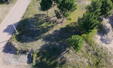 LOTE LAS GAVIOTAS ESQUINA