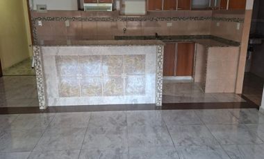 Departamento en alquiler en Lanus Oeste