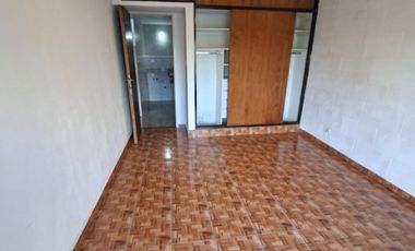 Departamento en alquiler en Lanus Oeste