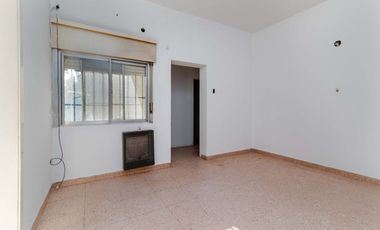 VENTA CASA 3Amb con GRAN LOTE en CORIMAYO/Mtro RIV