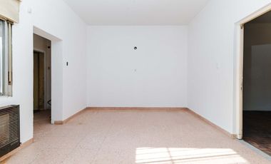 VENTA CASA 3Amb con GRAN LOTE en CORIMAYO/Mtro RIV