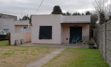 VENTA DE CASA DE CAMPO - ROQUE PEREZ