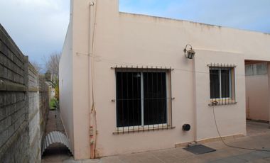 VENTA DE CASA DE CAMPO - ROQUE PEREZ