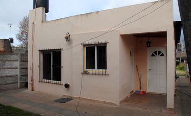 VENTA DE CASA DE CAMPO - ROQUE PEREZ