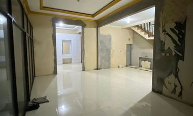 Bangunan Usaha + Hunian 2 Lantai Raya Cipanas Garut Kota!NEGO