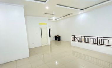 Bangunan Usaha + Hunian 2 Lantai Raya Cipanas Garut Kota!NEGO