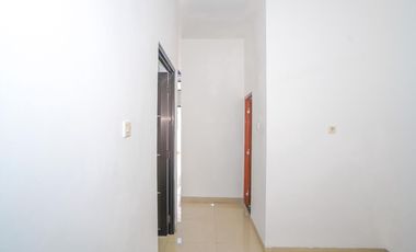 Rumah SHM Strategis dekat  RS Mitra Keluarga Cibubur Siap KPR J-33782