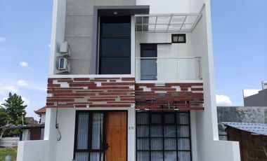 Rumah Eksklusif, strategis, nyaman dan modern di pusat kota Yogyakarta