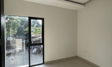 Rumah Baru 3KT di Pondok Gede dekat pintu Toll dan LRT
