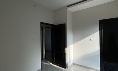 Rumah Baru 3KT di Pondok Gede dekat pintu Toll dan LRT