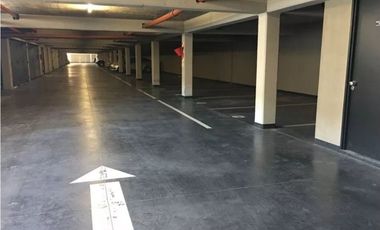 OFICINAS y LOTE COCHERAS 21 CUB POLO UNO PILAR