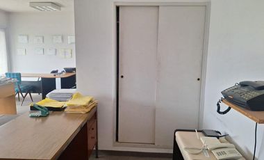 OFICINAS y LOTE COCHERAS 21 CUB POLO UNO PILAR
