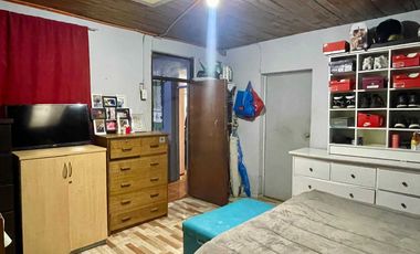 Casa en venta en CERRO NAVIA