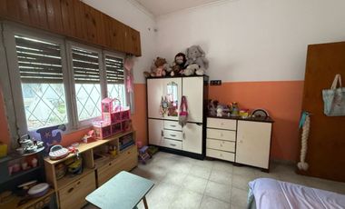 CASA  3 AMB LOTE DE 310 CON PARQUE, PILETA Y COCHE