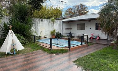 CASA  3 AMB LOTE DE 310 CON PARQUE, PILETA Y COCHE