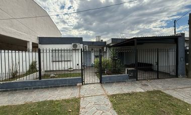 CASA  3 AMB LOTE DE 310 CON PARQUE, PILETA Y COCHE