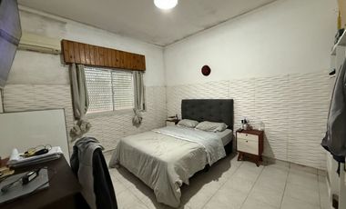 CASA  3 AMB LOTE DE 310 CON PARQUE, PILETA Y COCHE