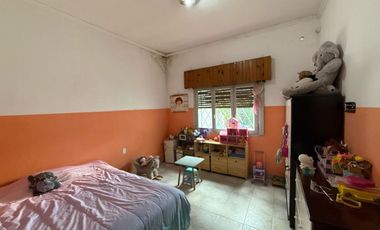 CASA  3 AMB LOTE DE 310 CON PARQUE, PILETA Y COCHE
