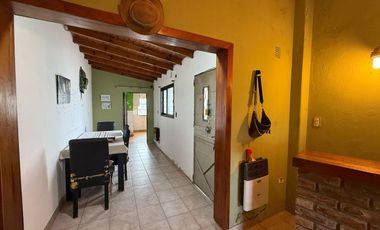 CASA  3 AMB LOTE DE 310 CON PARQUE, PILETA Y COCHE
