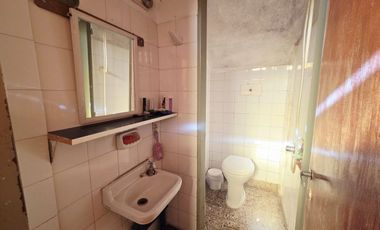 Venta Casa Multifamiliar en Tapiales Gran Lote