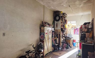 Venta Casa Multifamiliar en Tapiales Gran Lote