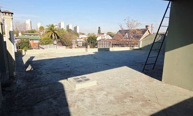 Venta Casa Multifamiliar en Tapiales Gran Lote