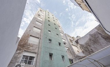 DEPARTAMENTO MONOAMB DIVISIBLE EN MORON CENTRO