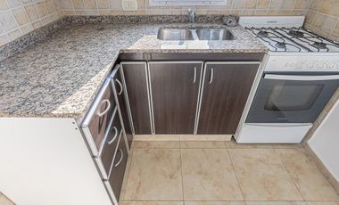 DEPARTAMENTO MONOAMB DIVISIBLE EN MORON CENTRO