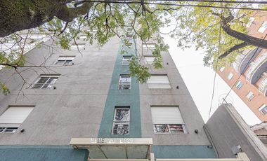 DEPARTAMENTO MONOAMB DIVISIBLE EN MORON CENTRO