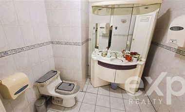 Local Comercial en Venta en FRANCISCO BILBAO CON SALVADOR