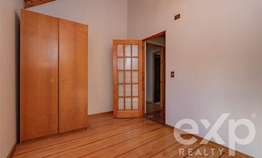 Casa en Venta en Avenida Central con Avenida Las Nalcas Norte