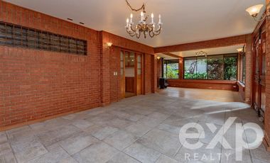 Casa en Venta en Avenida Central con Avenida Las Nalcas Norte