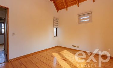 Casa en Venta en Avenida Central con Avenida Las Nalcas Norte