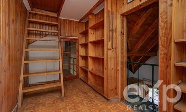 Casa en Venta en Avenida Central con Avenida Las Nalcas Norte