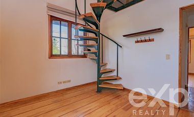 Casa en Venta en Avenida Central con Avenida Las Nalcas Norte